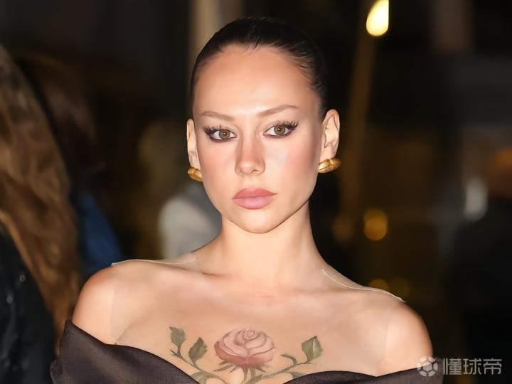 姆巴佩女友:社交媒体上流传的关于我的虚假信息
